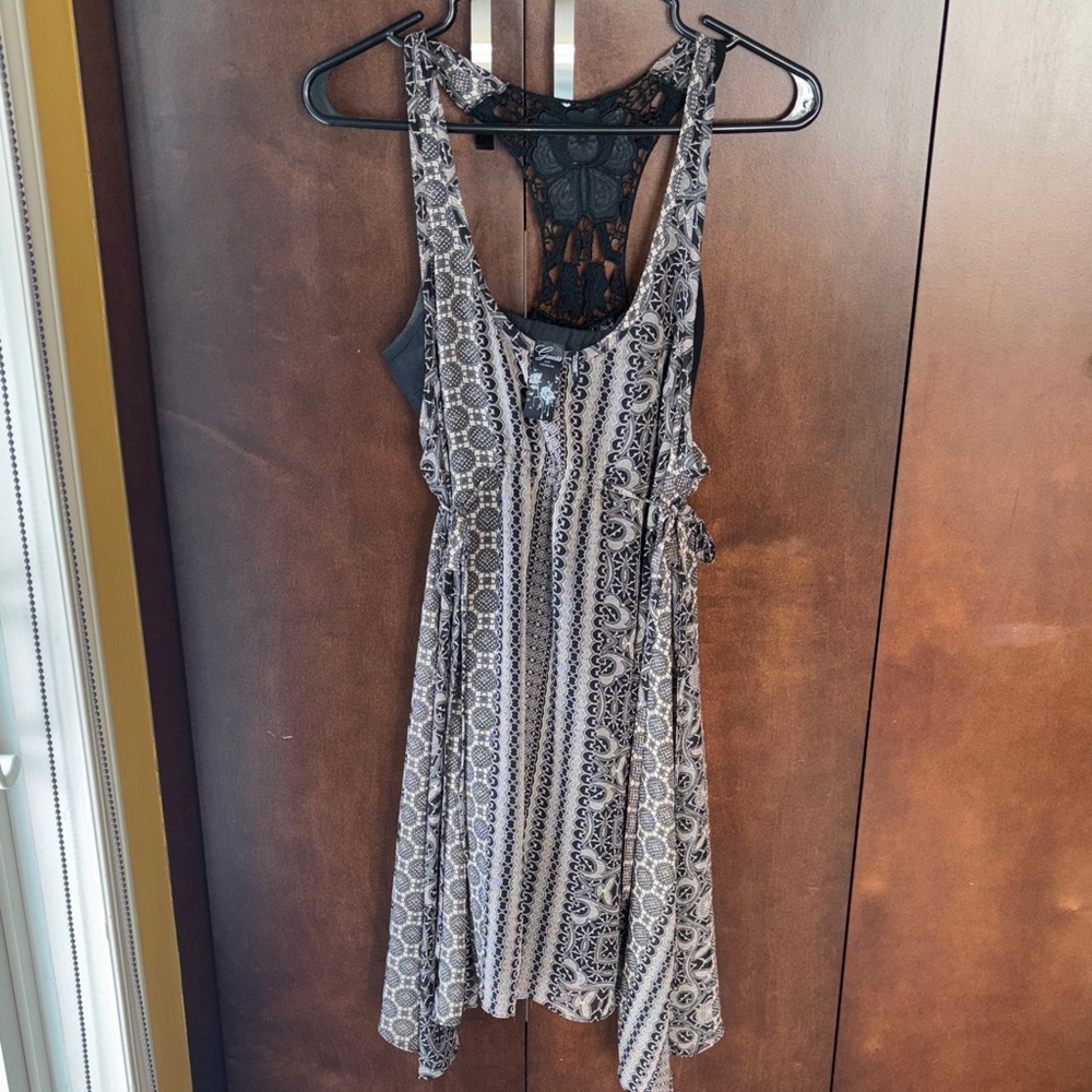 Guess Black and White Lace Pattern Dress